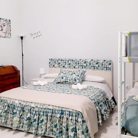 Dory'S Room Camera Nel Cuore Di Napoli Eksteriør bilde
