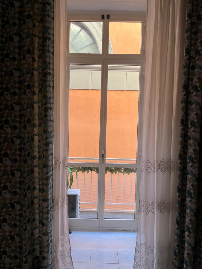 Dory'S Room Camera Nel Cuore Di Napoli Eksteriør bilde